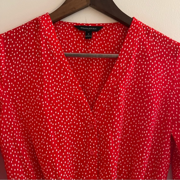 Banana Republic Polka Dot Blouse - Picture 4 of 10